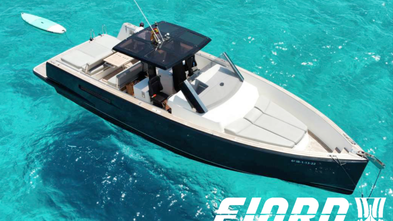 Alquiler WALKAROUNDS - FJORD 40 S OPEN en Ibiza