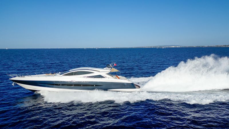 Alquilar YATES - CANADOS 90 en Ibiza