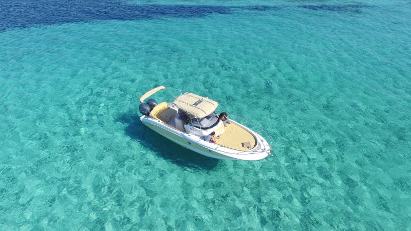 Alquilar BOWRIDERS - SESSA KEY LARGO 30 en Ibiza