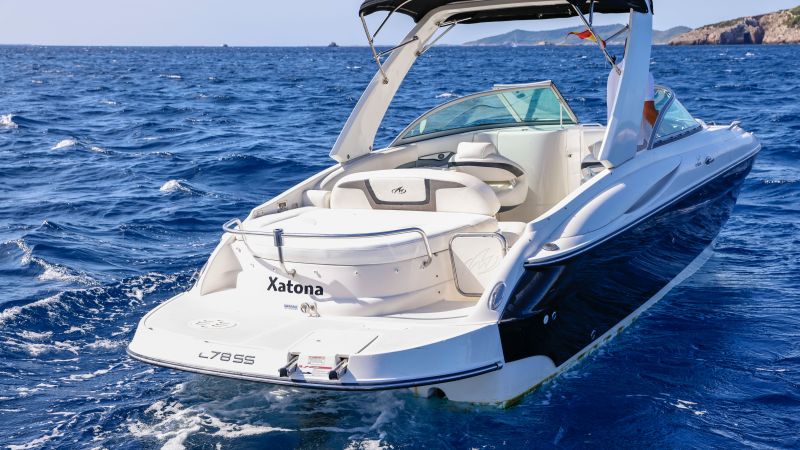 Alquilar BOWRIDERS - MONTEREY 278 SS en Ibiza